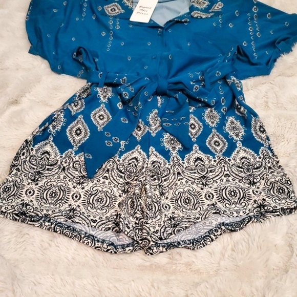 Beyond This Plane Teal Belted Romper One Piece S NWT - Picture 6 of 10